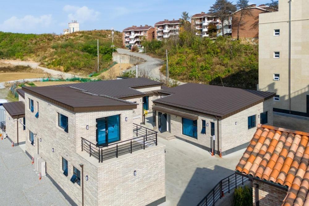 Gangneung Gyeongpo 345 Pool Villa Exteriör bild